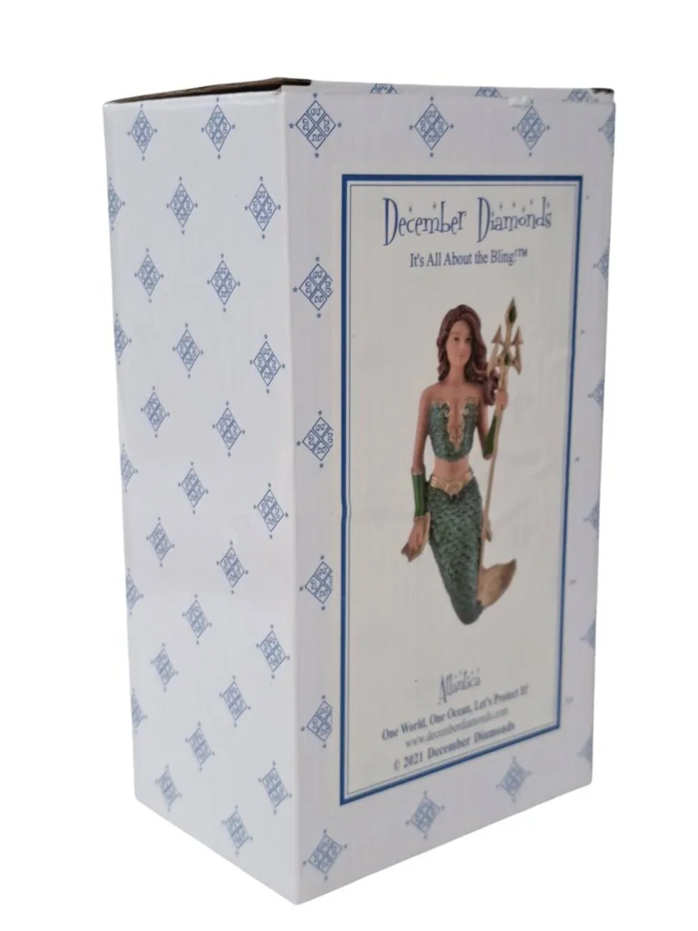 December Diamonds Atlantica Ornament